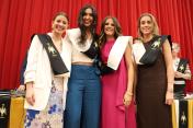 Acto de Clausura: colegialas becadas