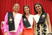 Acto de Clausura: colegialas becadas